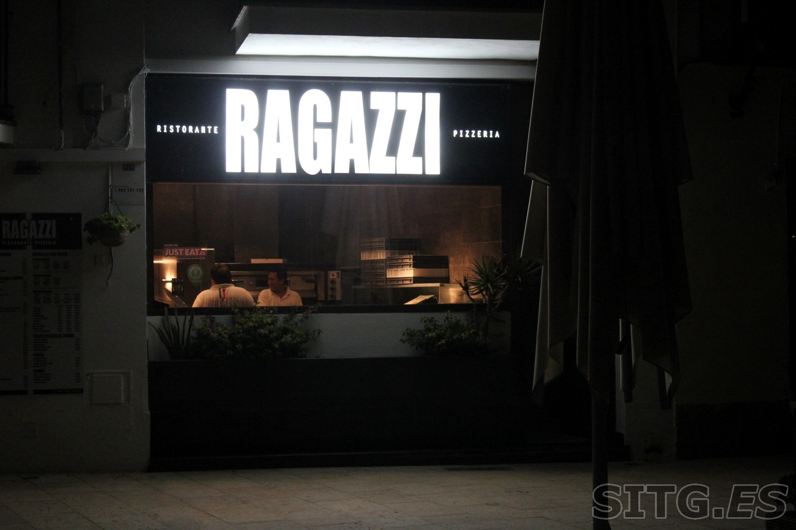 Ragazzi Sitges Restaurants